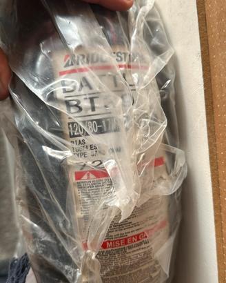 Gomme nuove Bridgestone 120/80/r-17 e 100/80/r16