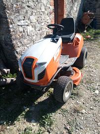 Trattorino rasaerba Stihl RT 4112 SZ
