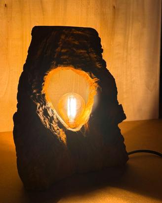 Creazioni in legno, lampade e portabottiglie