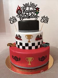 torta scenografica tema macchine 
