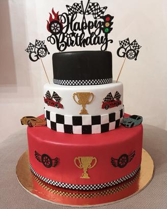 torta scenografica tema macchine 