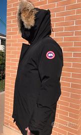 GIACCONE IMPERMEABILE PARKA “CANADA GOOSE”