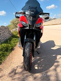 Aprilia sr gt125
