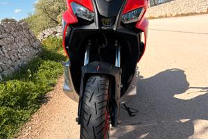 Aprilia sr gt125