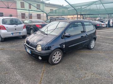 Renault Twingo 1.2i 16V Initiale