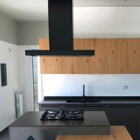 Isola con cappa e fuochi