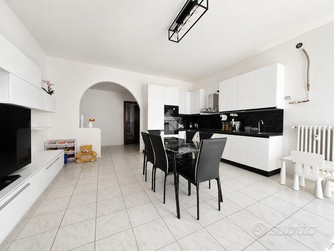 Apartment in Meda, Colombera, Monza e della Brianza - Vista 2
