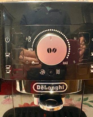 Delonghi magnifica S
