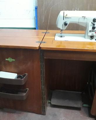 macchina per cucire vintage 
