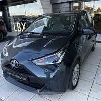 Toyota Aygo 5p 1.0 x-play 72cv