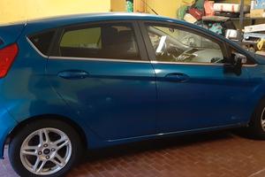 Ford  Fiesta 2015