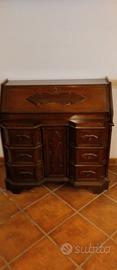 Scrivania vintage antiquariato