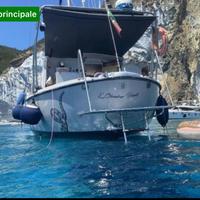 Barca motorsailer a vela