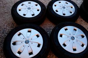 CERCHI E GOMME TERMICHE 16 ORIGINALI AUDI COD:1441