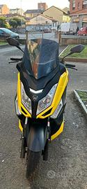 Scooter Storm giallo 125