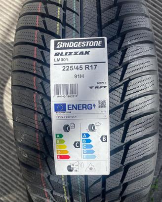Gomme inverno Bridgestone Blizzak LM001 225/45 R17