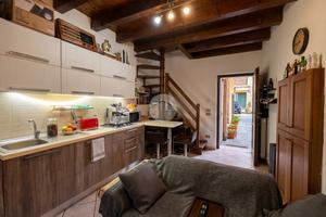 2 LOCALI A CAZZAGO SAN MARTINO