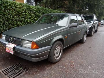 Alfa Romeo 75 1.8 IE  iscritta ASI