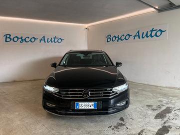 Volkswagen Passat Variant 2.0 tdi Executive 150cv