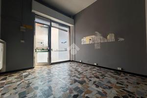 NEGOZIO A NOVI LIGURE