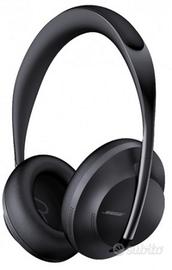 Cuffie Bose Over Ear 700 nero