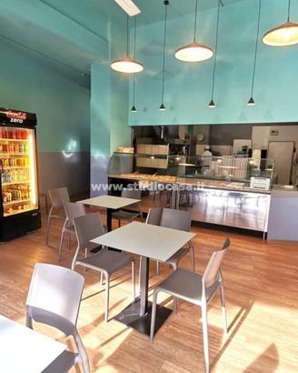 Attività / Licenza di 120 m² a Rovereto