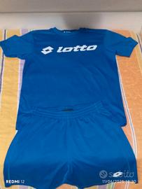 completo maglietta e pantaloncino(lotto)