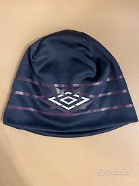 CAPPELLO CUFFIA COLLAB UMBRO X MERTRA VIOLA -NERO