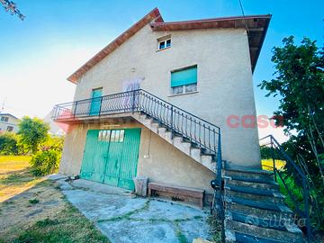 Villa o villino Viano [Cod. rif 3324320VRG]