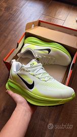 Nike vomero 18 Giallo Fluo 44