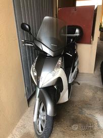 Peugeot Geopolis 400 - 2010