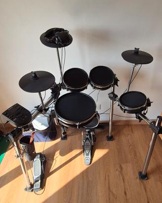 Batteria elettronica Alesis Surge Mesh kit