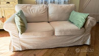 Divano due posti Ikea Ektorp