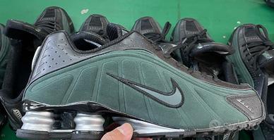 nike shox R4 delivery