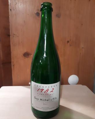 Champagne Brut 1982 Guy Michel bottiglia vuota