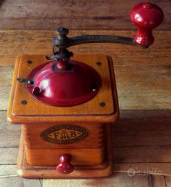 Macinino da caffè Tre Spade anni 50