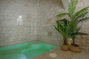 OSTUNI-VIA PISACANE-CASA TOP-minipiscina