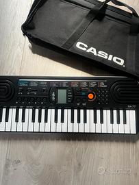 Pianola Casio Sa-77A