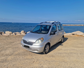 Toyota yaris 1.3 benzina 2003