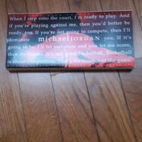 Cofanetto con 90 carte di michael jordan