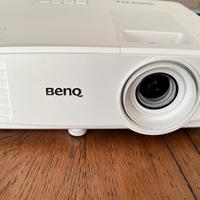 Proiettore BenQ risoluzione HD - DLP    2000 lumen