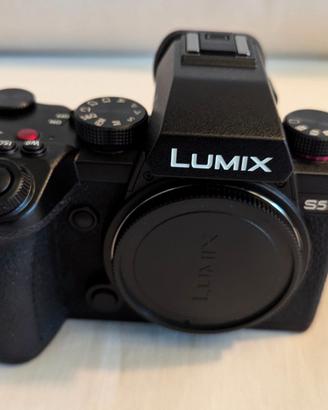 Kit Panasonic Lumix S5II +Flash +Obiettivi +Altro