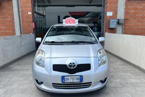 Toyota Yaris 1.3 5 porte