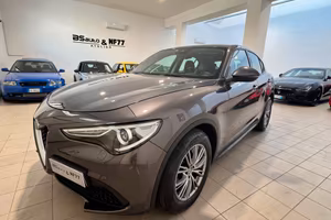 Alfa Romeo Stelvio 2.2 Turbodiesel 190 CV AT8 Q4 B