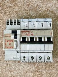 Interruttore SALVAVITA BTicino
