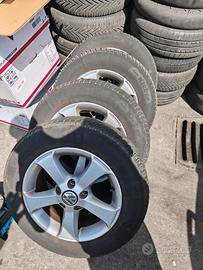 Cerchi gommati golf da R15
