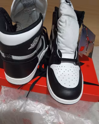 scarpe  Nike air Jordan  1 higt uomo nuove 