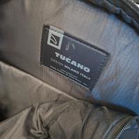 zaino tucano design milano italy