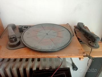 giradischi antico parti