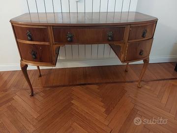 Scrivania stile Inglese